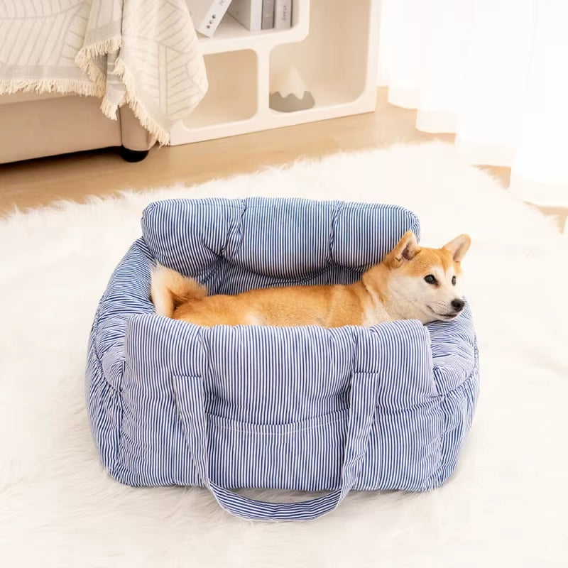 Travel Booster Car Seat ƒ?? Cozy, Secure, and Stylish for Every Pet Adventure!
